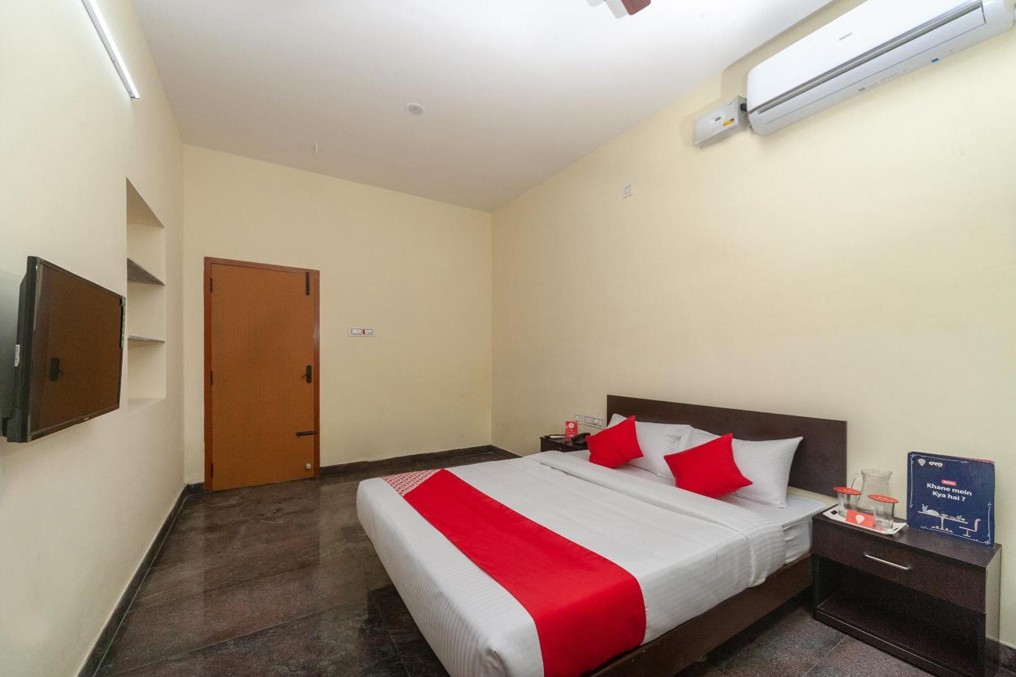 Hotel O Passion Paradise Singānallūr Kültér fotó